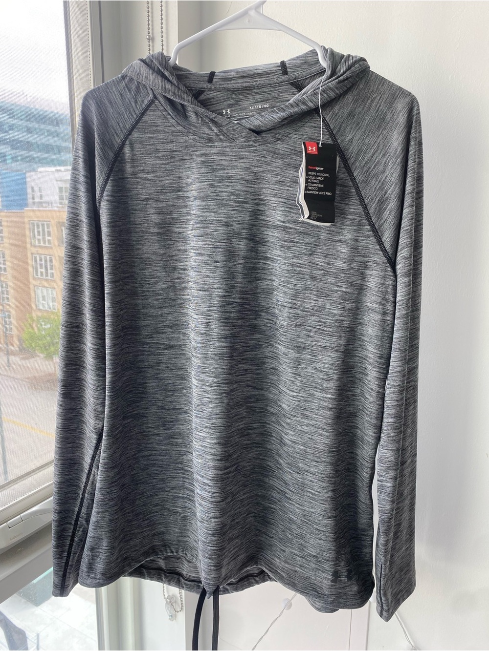 Under Armour HeatGear Loose Fit Hoodie Pullover Long Sleeve Gray XL NWT Running